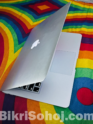 Macbook Air core i5